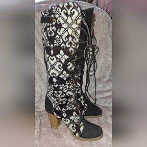 Vintage Muk Luks Brown Damask Genuine 100% Leather lace-up knee boots 10